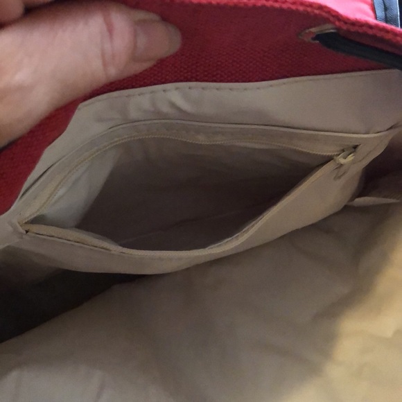 ⭐️Host Pick⭐️ - Looney Tunes backpack - Picture 7 of 16